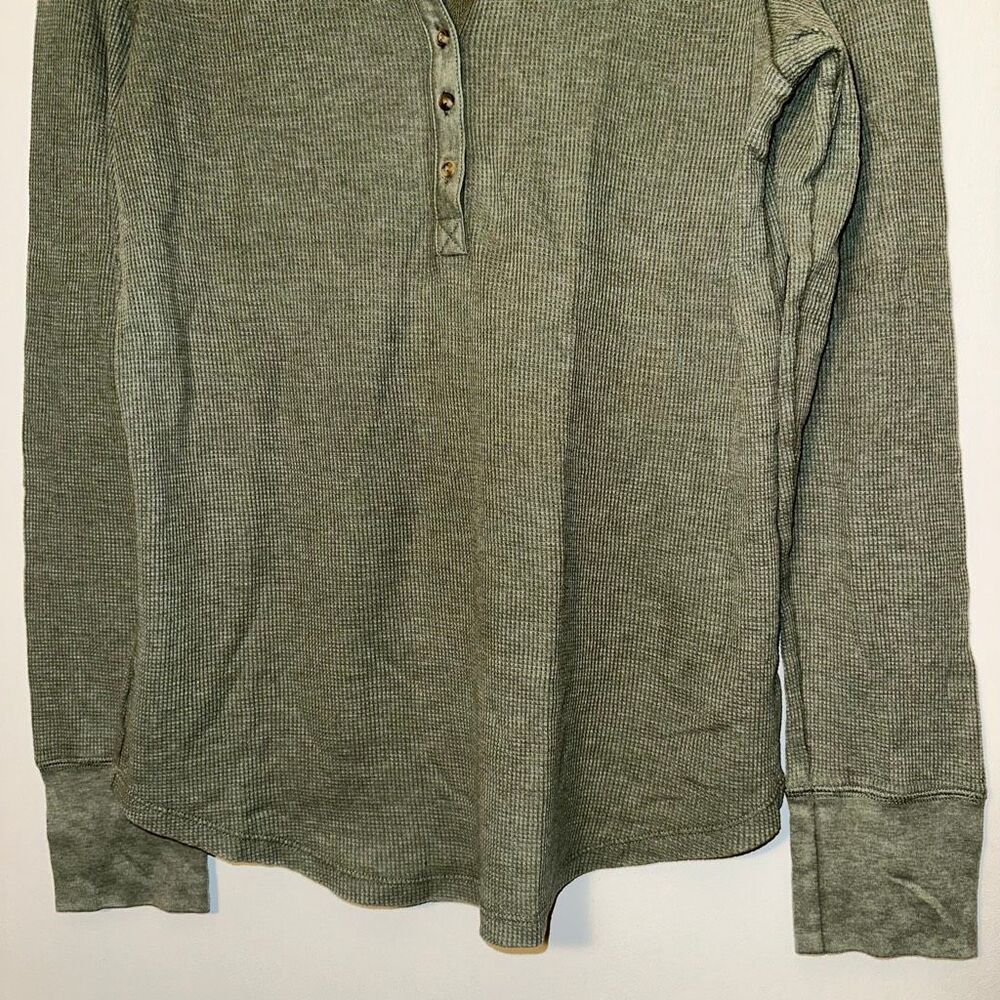 Aerie Women’s XL Henley Shirt Long Sleeve Thermal Waffle Olive Green EUC - Picture 2 of 9